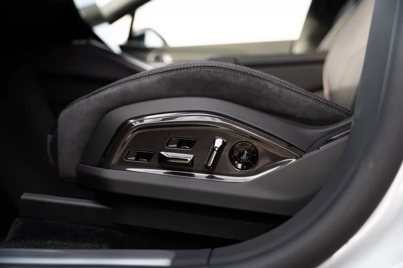 Image secondaire du véhicule 16