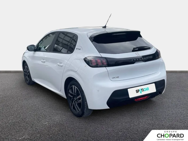 Image secondaire du véhicule 8