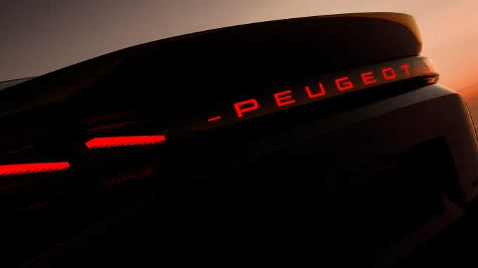 Peugeot 408 : Signature lumineuse arrière