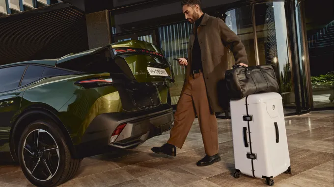 Peugeot 408 : Ouverture du coffre