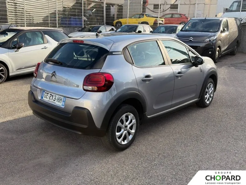 Image secondaire du véhicule 9