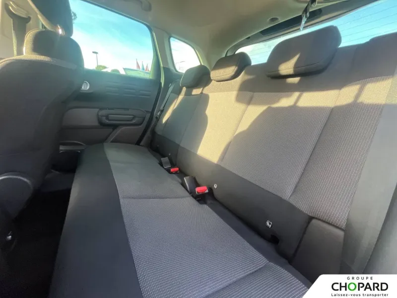 Image secondaire du véhicule 11