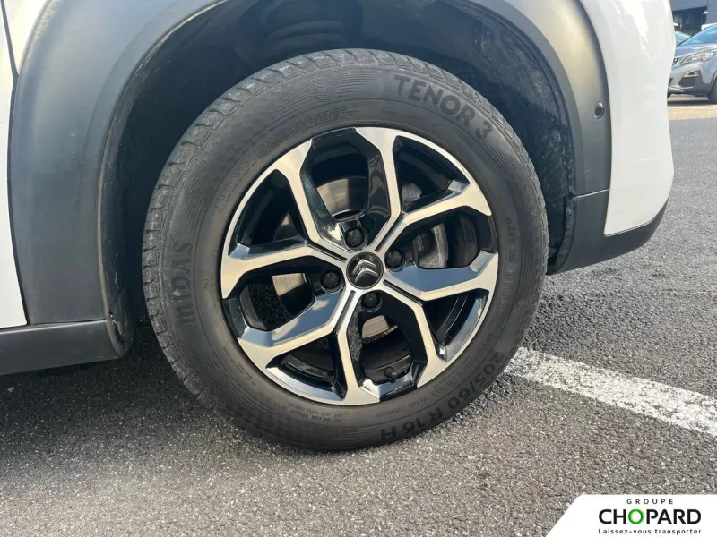 Image secondaire du véhicule 12