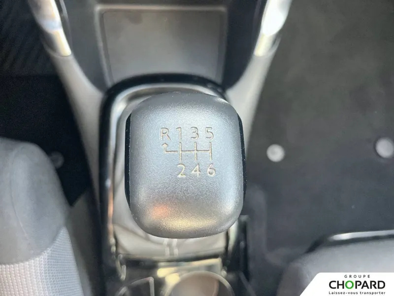 Image secondaire du véhicule 13