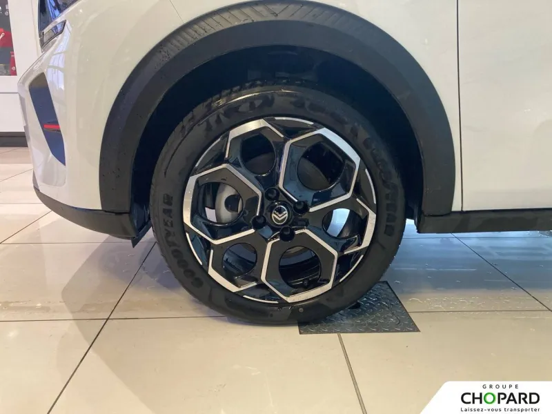 Image secondaire du véhicule 22