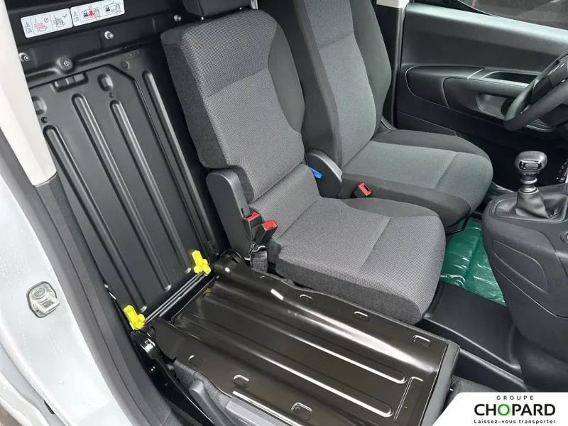 Image secondaire du véhicule 21