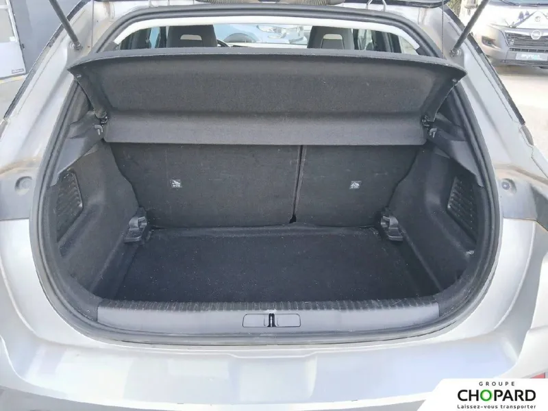 Image secondaire du véhicule 9