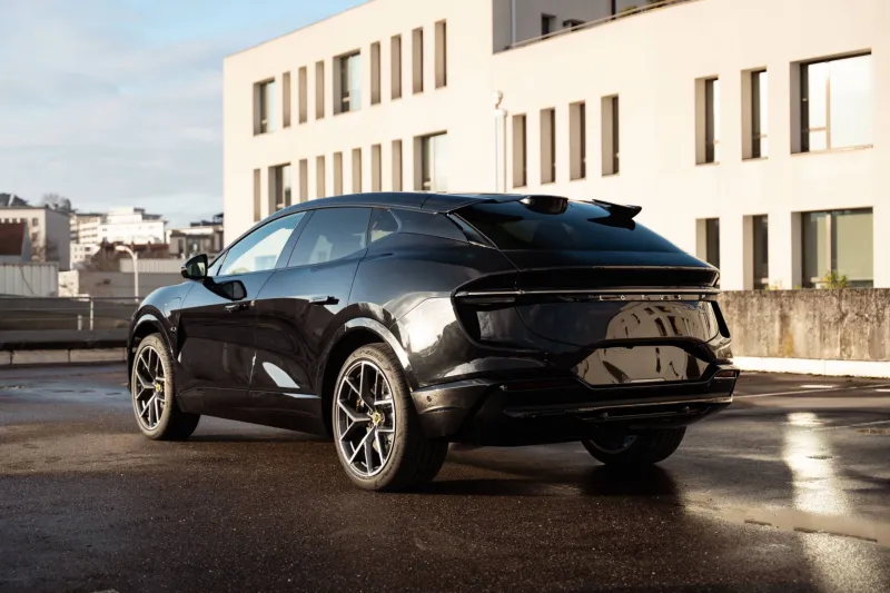 Image secondaire du véhicule 6