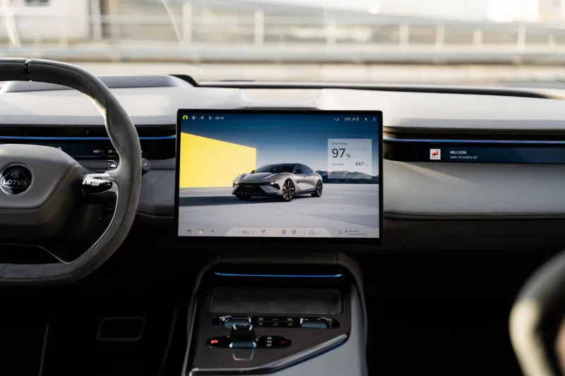 Image secondaire du véhicule 9