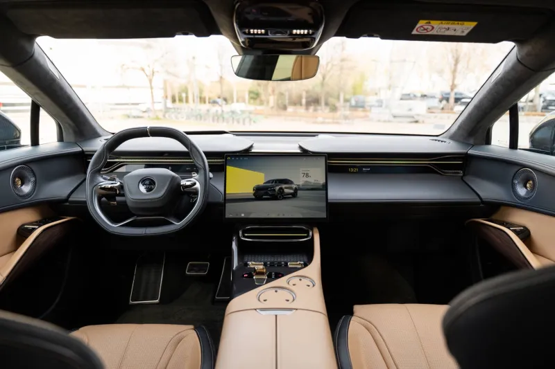 Image secondaire du véhicule 9