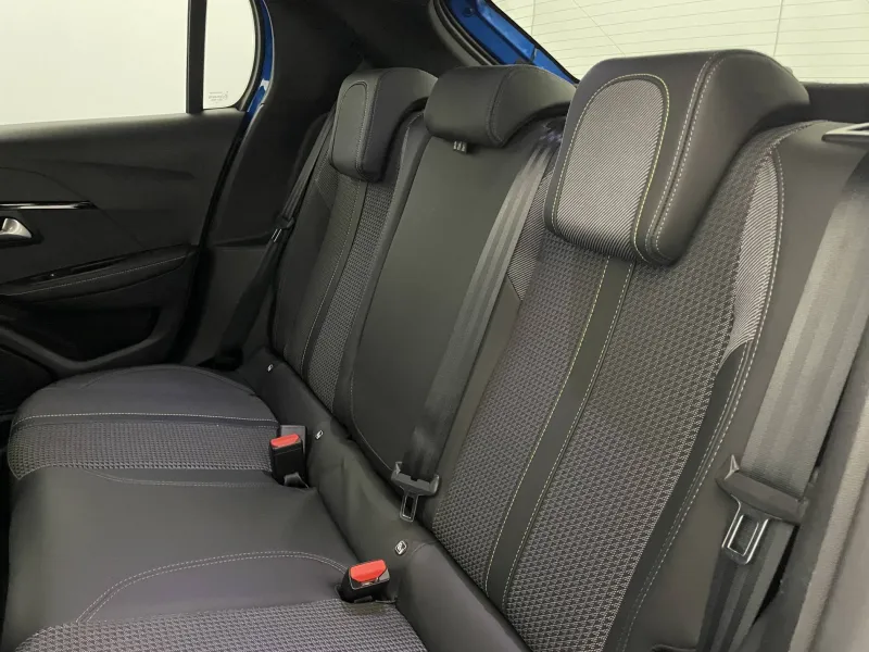 Image secondaire du véhicule 16