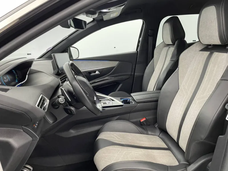 Image secondaire du véhicule 15