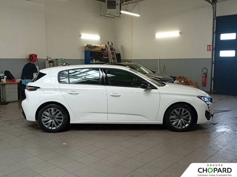 Image secondaire du véhicule 24