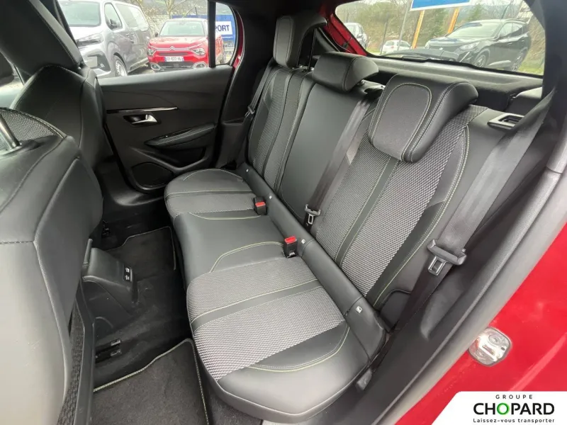 Image secondaire du véhicule 19