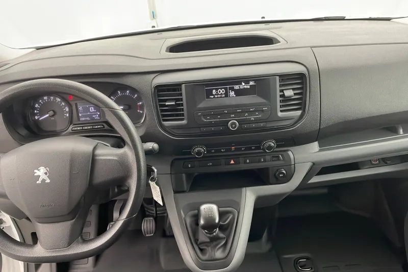 Image secondaire du véhicule 10