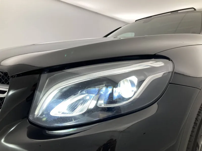 Image secondaire du véhicule 23