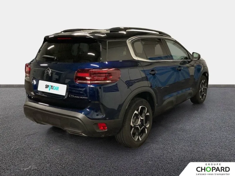 Image secondaire du véhicule 4