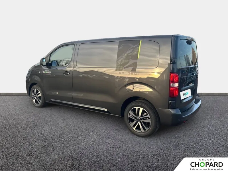 Image secondaire du véhicule 8