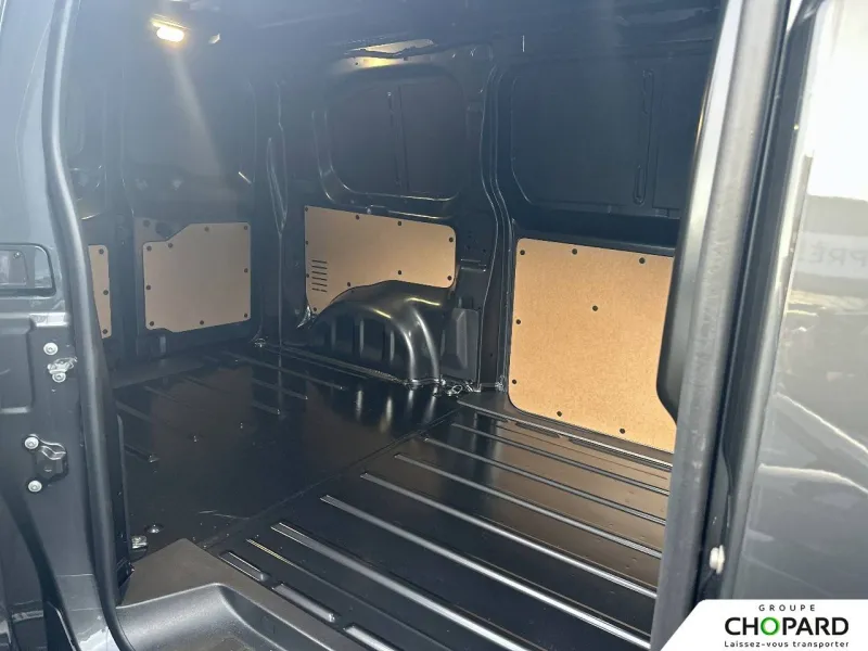 Image secondaire du véhicule 21