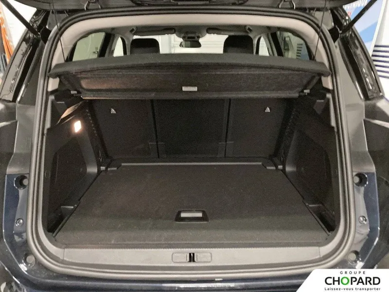 Image secondaire du véhicule 9