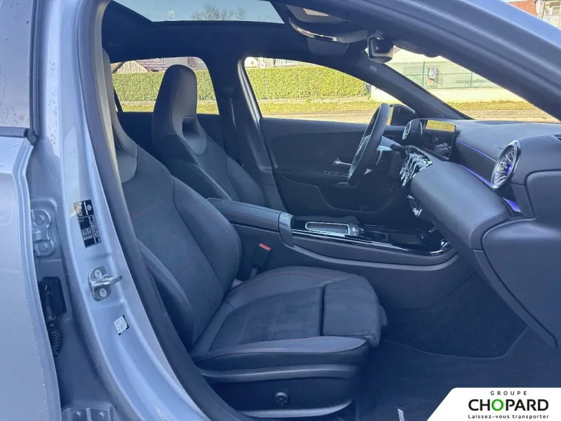 Image secondaire du véhicule 14