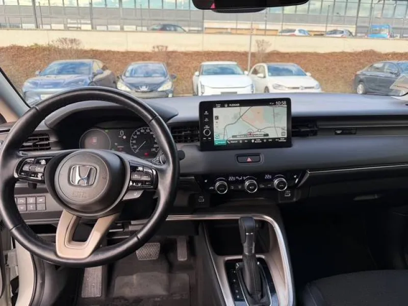 Image secondaire du véhicule 8