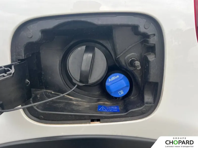 Image secondaire du véhicule 13