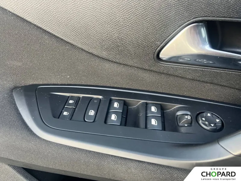 Image secondaire du véhicule 15