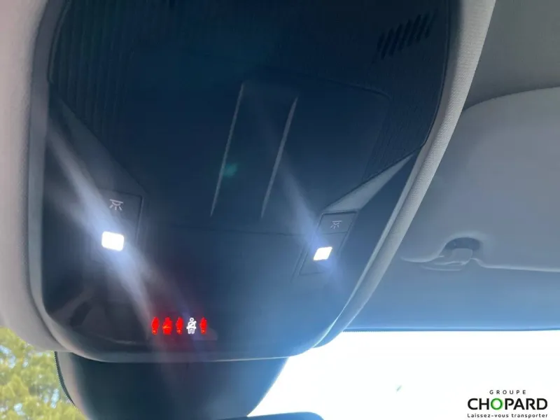 Image secondaire du véhicule 24