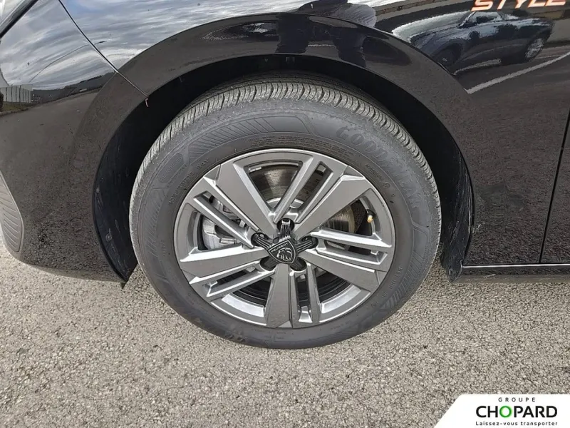 Image secondaire du véhicule 26