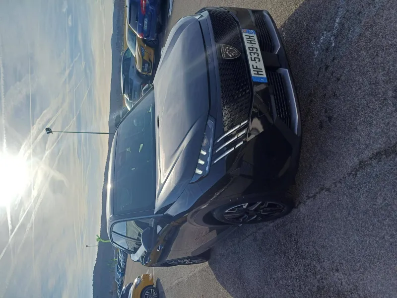 Image secondaire du véhicule 11