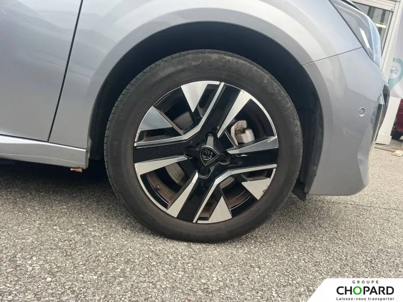 Image secondaire du véhicule 12