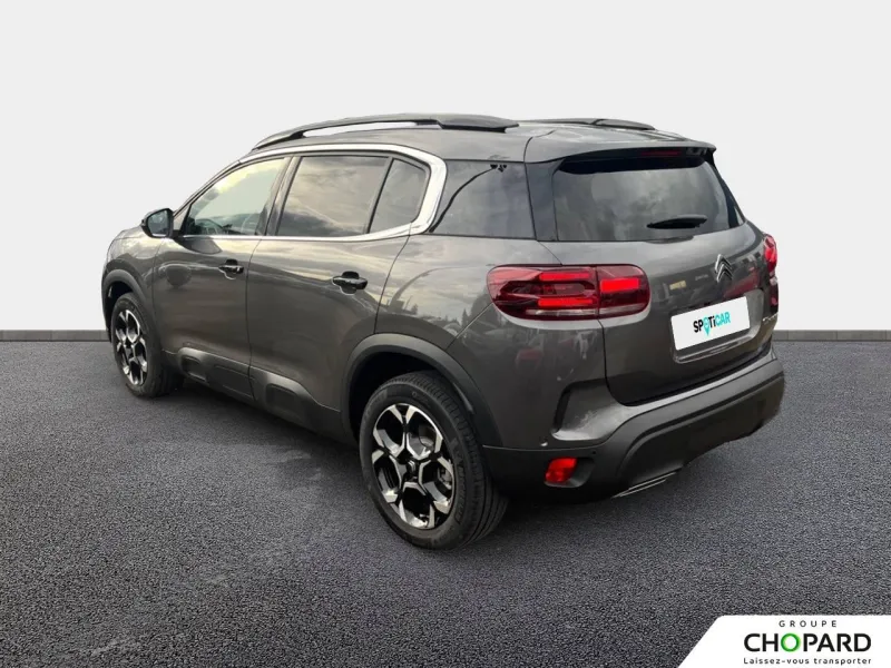 Image secondaire du véhicule 8