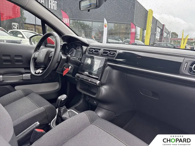 Image secondaire du véhicule 12