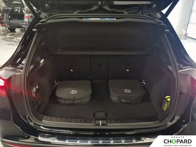 Image secondaire du véhicule 9