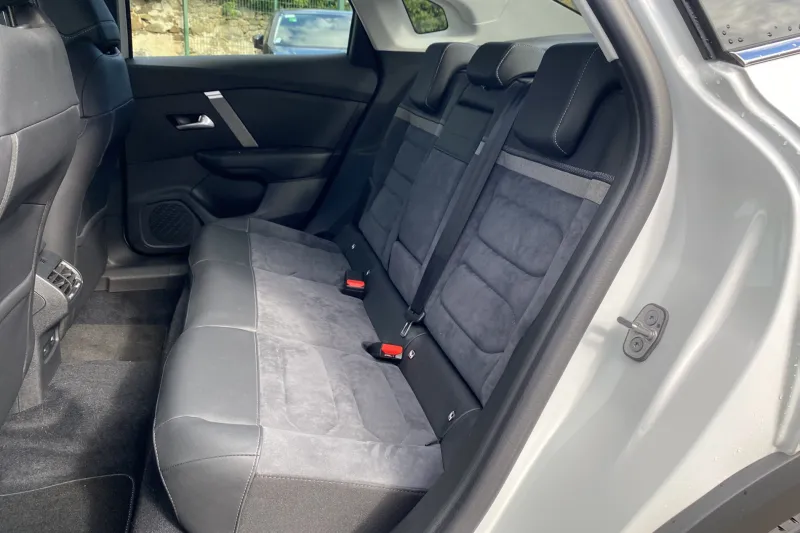 Image secondaire du véhicule 5