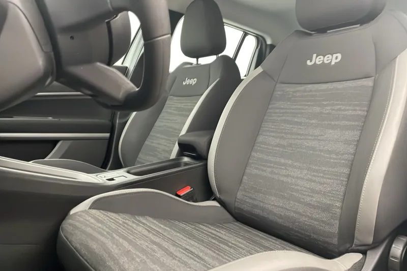 Image secondaire du véhicule 14