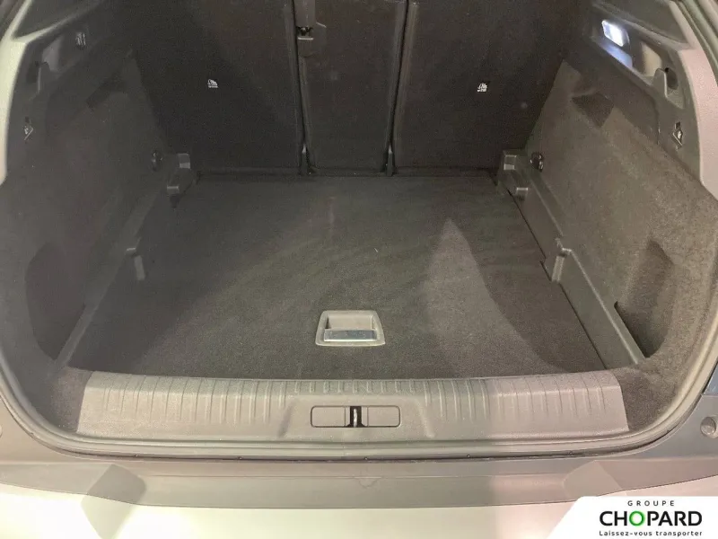 Image secondaire du véhicule 9