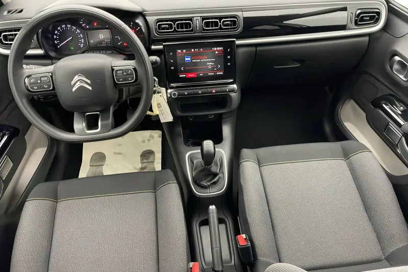 Image secondaire du véhicule 10