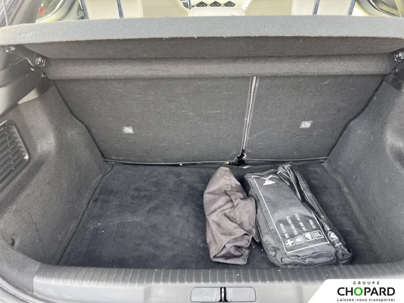 Image secondaire du véhicule 7