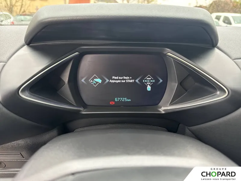 Image secondaire du véhicule 22