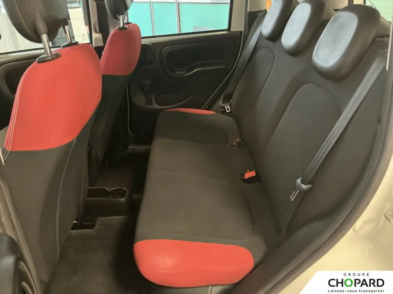 Image secondaire du véhicule 12