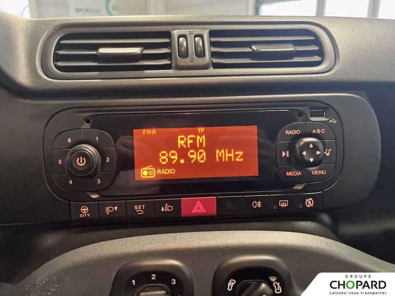 Image secondaire du véhicule 14