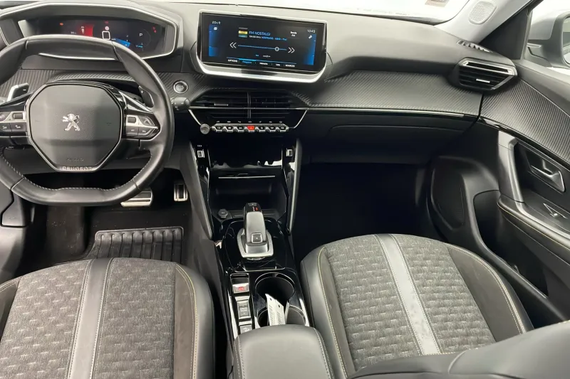 Image secondaire du véhicule 11