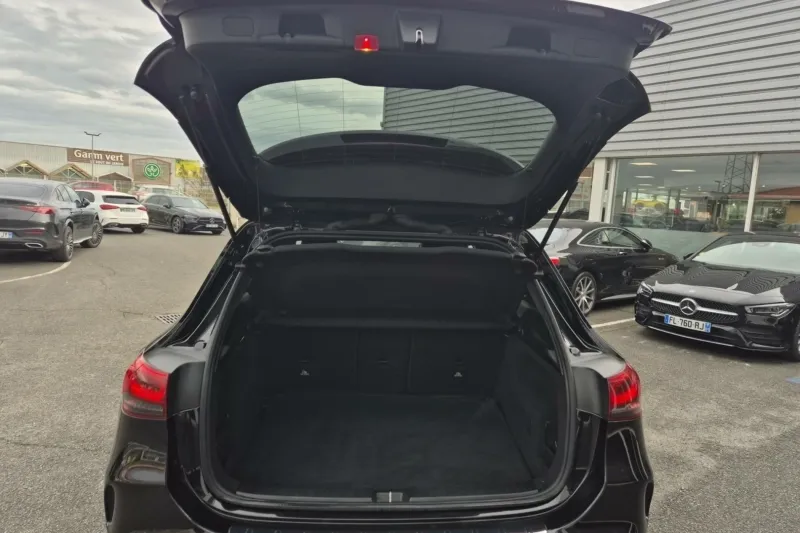 Image secondaire du véhicule 10