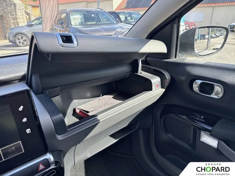 Image secondaire du véhicule 23