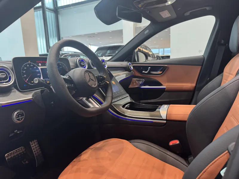 Image secondaire du véhicule 7