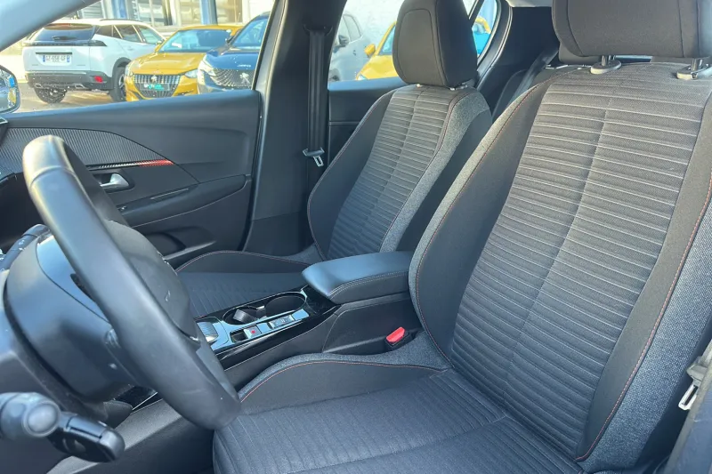 Image secondaire du véhicule 11