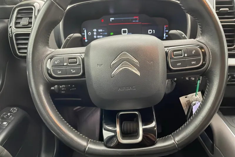 Image secondaire du véhicule 12