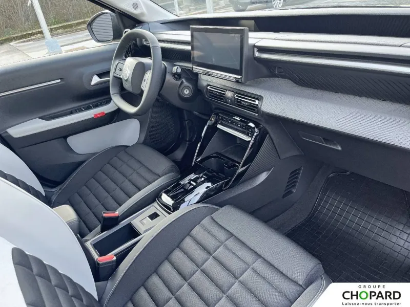 Image secondaire du véhicule 14